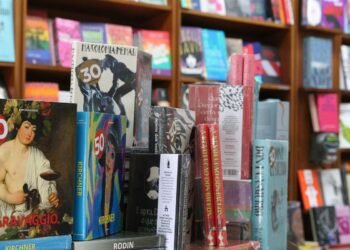 Em 12 meses, 16% dos maiores de 18 anos compraram ao menos 1 livro