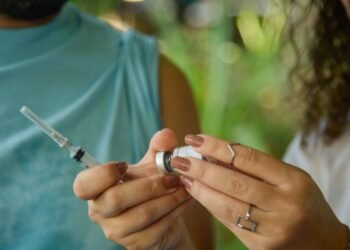 Entenda a relação entre a infecção por VSR e a bronquiolite