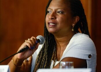 Nenhum país eliminou desigualdade entre homens e mulheres, diz ONU