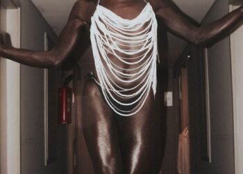 Tuiuti defende respeito ao mostrar história da primeira mulher trans