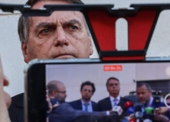 PGR denuncia Bolsonaro e mais 33 por tentativa de golpe de Estado
