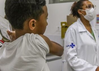 São Paulo faz busca ativa para segunda dose da vacina contra a dengue