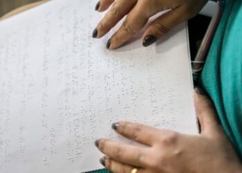 Médicos discutem uso da IA em benefício de deficientes visuais