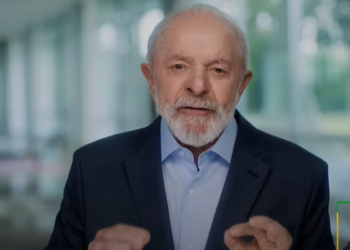 Lula anuncia parcela do Pé-de-Meia e ampliação do Farmácia Popular