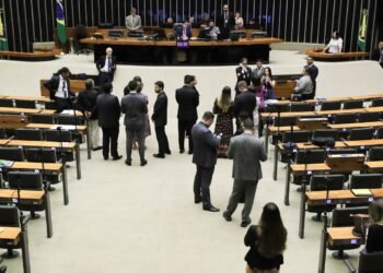 Bancada da Bíblia consolida força, mas vive novos desafios
