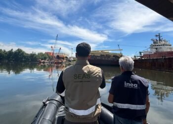 Rio interdita estaleiro que fazia desmanche ilegal de navios