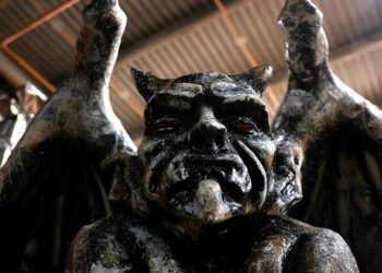 Vila Isabel promete muita alegria no enredo que fala em assombração