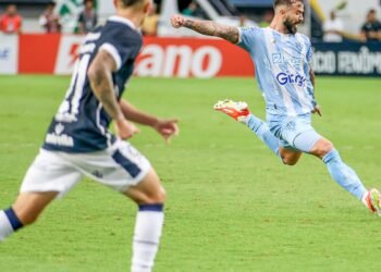 Com emoção, Remo e Paysandu ficam no empate pelo Campeonato Paraense