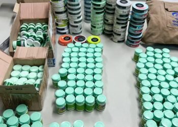 Sachês de nicotina favorecem o câncer e viciam, diz especialista