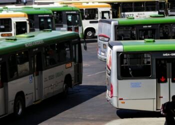 Aumento das passagens de ônibus entre DF e Entorno é suspenso 