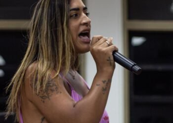 Universitárias trans se mobilizam por mais inclusão no ensino superior