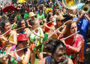Saiba como brincar o carnaval de forma sustentável