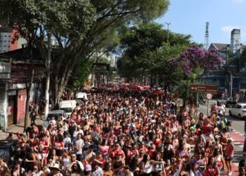 São Paulo terá mais de 60 blocos de rua neste sábado pós-carnaval