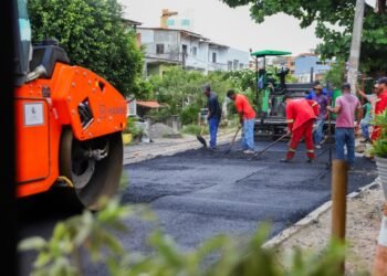 Prefeitura conclui asfalto na Wanderley com proposta de melhorar a mobilidade e reduzir congestionamento no centro da cidade – Prefeitura Municipal de Candeias.