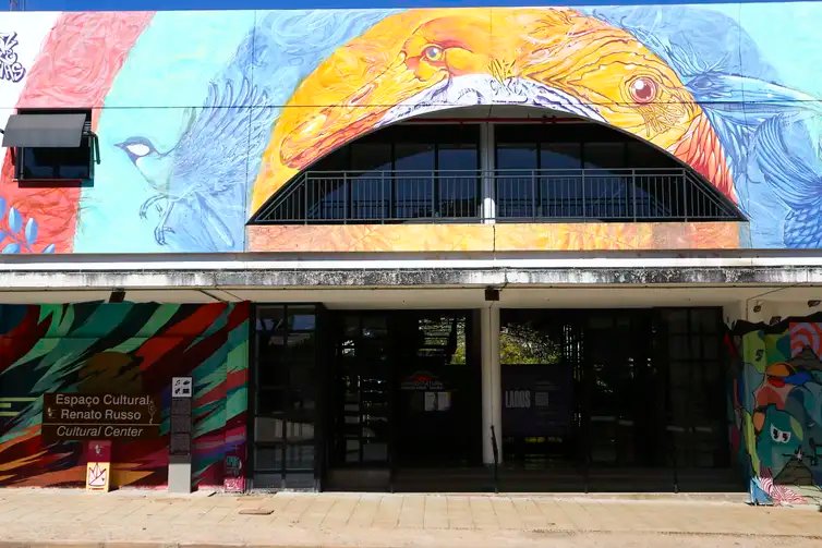 O Centro Cultural Renato Russo é um dos pontos da Rota do Rock.