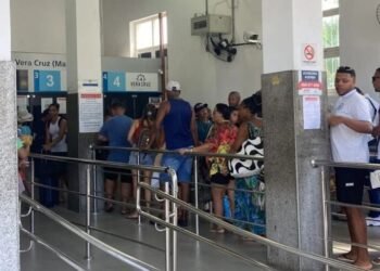 Travessia da Ilha tem bom movimento de embarque nesta segunda