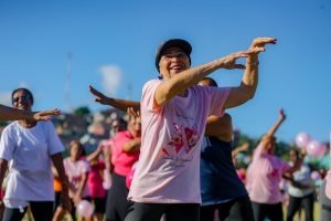 Simões Filho celebra o Mês da Mulher com Aulão Especial do programa “Saúde e Movimento” – Prefeitura de Simões Filho