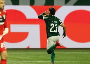 Palmeiras derrota São Paulo e chega à final do Paulista