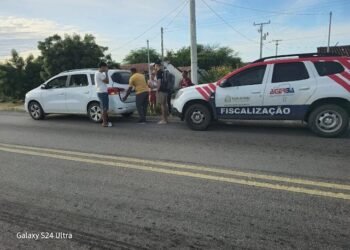 Agerba apreende veículos que faziam ‘ligeirinho’ na Bahia