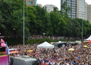 Carnaval paulistano tem impacto de R$ 3,4 bilhões na economia