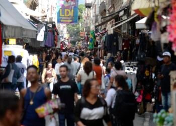 Economia brasileira cresceu 0,3% de dezembro para janeiro, estima FGV