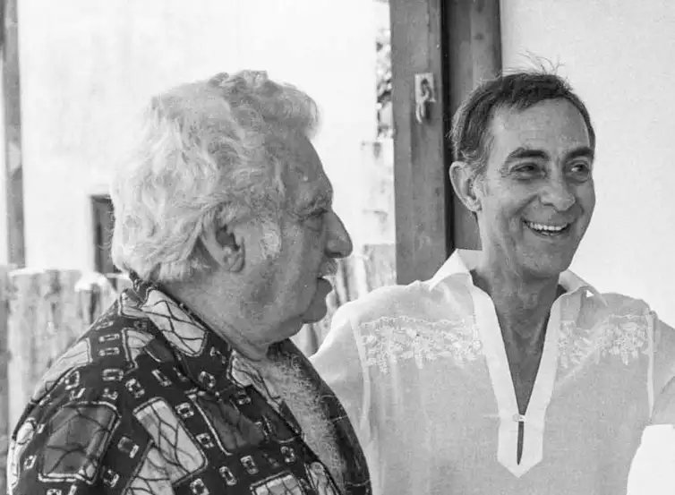 São Paulo (SP) 13/03/2025 - Jorge Amado e Dias Gomes na Casa do Rio Vermelho, década de 1970 - Escritor e dramaturgo Dias Gomes será o homenageado da Flipelô neste ano.
Foto: Acervo Fundação Casa de Jorge Amado/Divulgação
