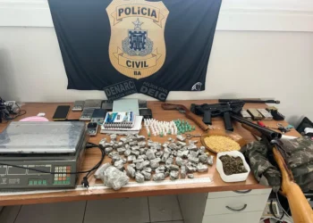 Polícia Civil fecha laboratório de drogas na Bahia; um preso em flagrante