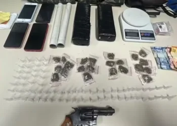 Suspeito morre em confronto com a PM no interior baiano