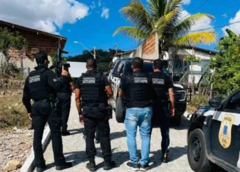 Serra Preta: PM prende suspeitos de tráfico de drogas