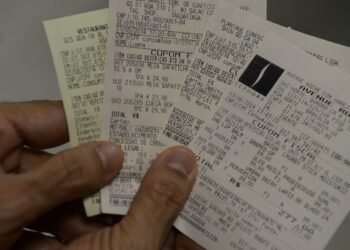 Prévia da carga tributária sobe para 32,32% do PIB em 2024