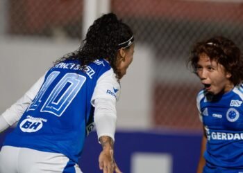 Cruzeiro bate o Grêmio em jogaço de sete gols em Nova Lima