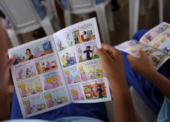 Gibi da Turma da Mônica aborda a relação entre diferentes gerações