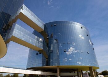 MPF questiona veto a terapia hormonal para crianças e adolescentes