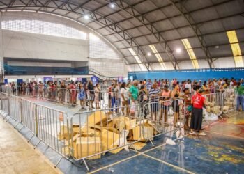 Beneficiários destacam organização e rapidez na entrega da cesta e do peixe – Prefeitura Municipal de Candeias.