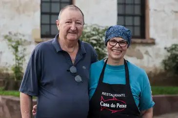 Joédson Alves/Agência Brasil Arroio do meio (RS), 29/04/2025 - O casal, Solange Beatriz de Oliveira Schneider (65 anos) e Darcísio Paulo Schneider, o Casarão onde moram de 117 anos resistiu a varia enchentes no rio Taquari.
A um ano o estado foi atingido por temporais que afetou mais de 400 municípios gaúchos, tiveram bairros inteiros alagados. A maior tragédia climática da história, deixou pelo menos 147 mortos e afetou mais de 2,1 milhões de pessoas.
Foto: Joédson Alves/Agência Brasil