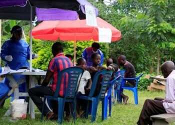 Uganda declara fim de surto de ebola  