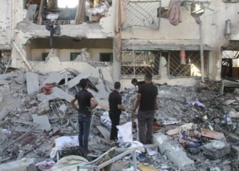 Jornalistas e palestinos pedem ação contra ataques de Israel à Gaza