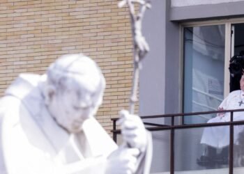 Papa Francisco morre aos 88 anos