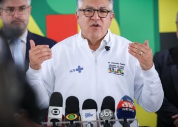 Parceria com setor privado quer reduzir tempo de espera no SUS