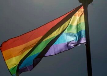 Fórum lança manifesto para ampliar inclusão de jovens LGBT+ no mercado