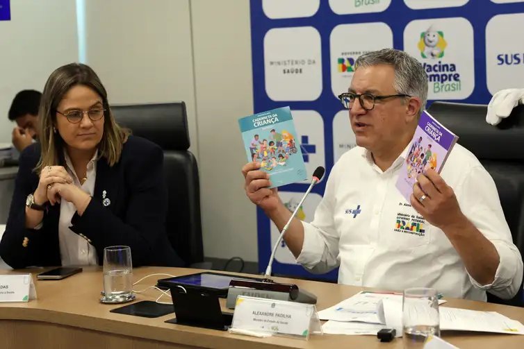 Brasília (DF), 10/04/2025 - Ministro da Saúde Alexandre Padilha durante apresentação de ação de vacinação nas escolas, por meio do Programa Saúde na Escola. Foto: Antonio Cruz/Agência Brasil