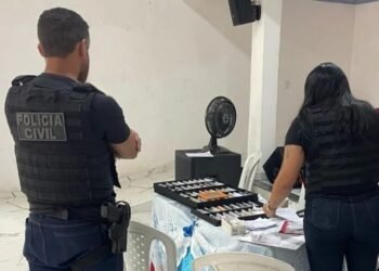 Mulher é autuada por exercício ilegal da medicina na Bahia