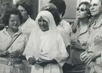 Agricultora baiana pode virar Santa