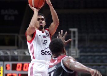 Flamengo domina Franca e fará final da BCLA contra o Boca Juniors