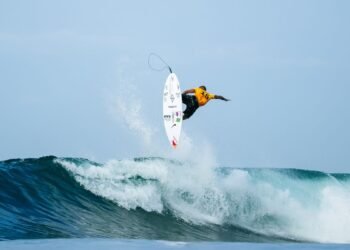 Seis brasileiros vão direto à 3ª fase da etapa da WSL em El Salvador