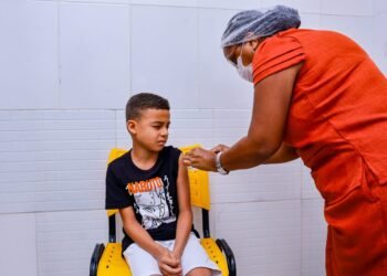 DIA D de imunização contra a gripe mobiliza 12 UBS do município – Prefeitura Municipal de Candeias.