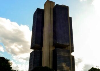 Entidades do setor produtivo criticam aumento da Selic