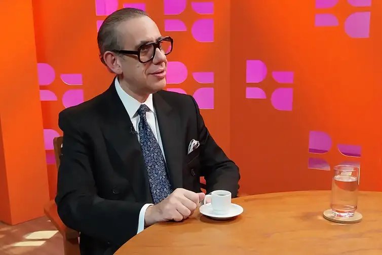 TV Brasil Brasília (DF) 27/05/2025 - O DR com Demori recebe o advogado Walfrido Warde para uma conversa sobre a reestruturação do Estado no combate ao crime organizado, os efeitos da Lava Jato e os riscos da infiltração mafiosa nas instituições brasileiras. Foto: TV Brasil