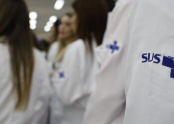Mais Médicos bate recorde de inscritos com mais de 45,7 mil candidatos