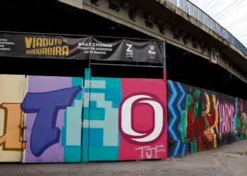 Baile Charme do viaduto de Madureira comemora 35 anos
